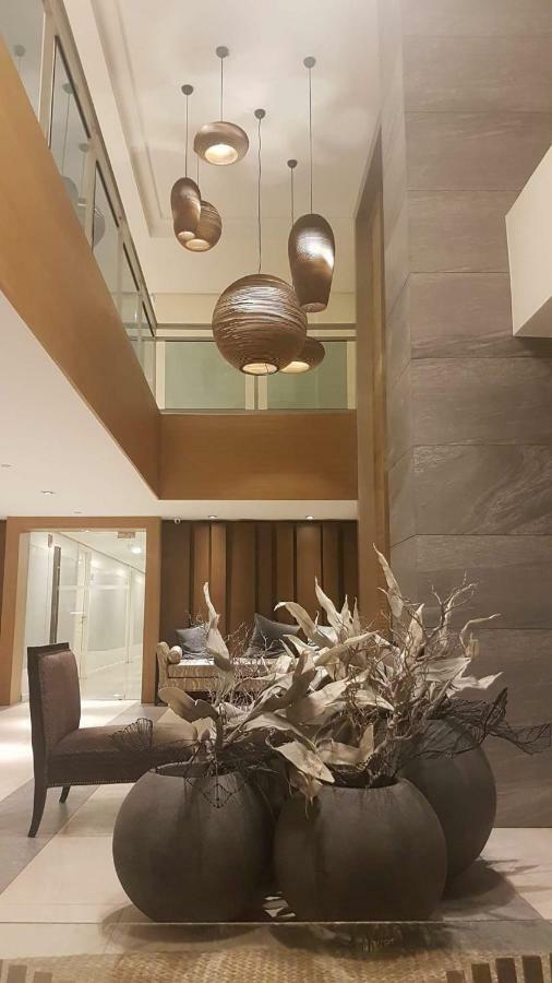 Azure Urban Resort Maui Unit Μανίλα Εξωτερικό φωτογραφία