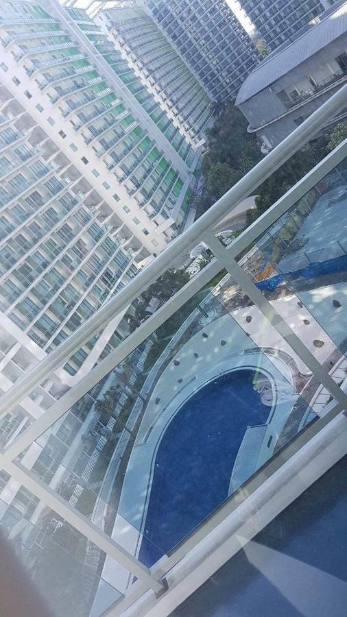 Azure Urban Resort Maui Unit Μανίλα Εξωτερικό φωτογραφία